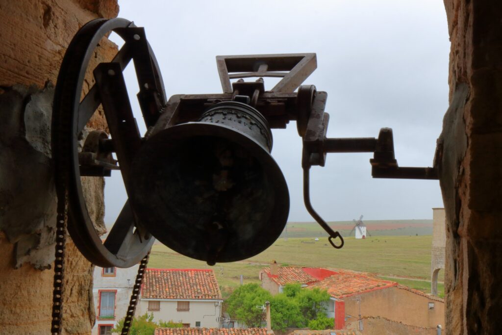 vista del molino de malanquilla desde el campanario de la iglesia